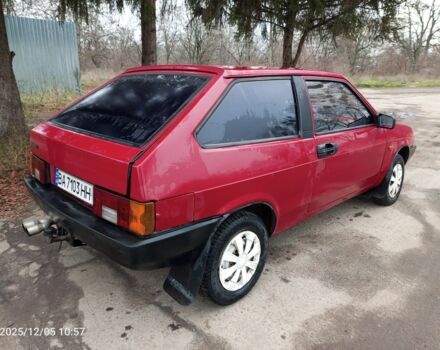 Красный ВАЗ 2108, объемом двигателя 1.3 л и пробегом 100 тыс. км за 913 $, фото 4 на Automoto.ua