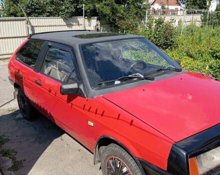 Красный ВАЗ 2108, объемом двигателя 1.3 л и пробегом 300 тыс. км за 1100 $, фото 3 на Automoto.ua