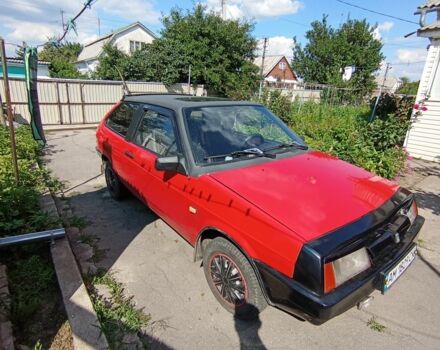 Красный ВАЗ 2108, объемом двигателя 1.3 л и пробегом 300 тыс. км за 1100 $, фото 2 на Automoto.ua