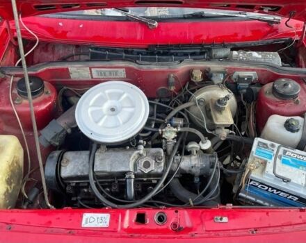 Красный ВАЗ 2108, объемом двигателя 0 л и пробегом 220 тыс. км за 450 $, фото 5 на Automoto.ua