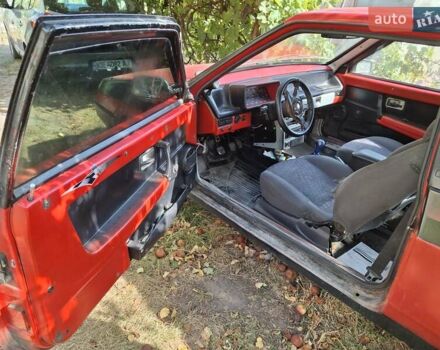 Красный ВАЗ 2108, объемом двигателя 1.3 л и пробегом 230 тыс. км за 969 $, фото 5 на Automoto.ua