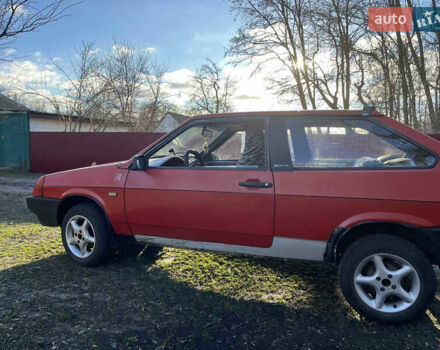 Красный ВАЗ 2108, объемом двигателя 1.29 л и пробегом 100 тыс. км за 1000 $, фото 4 на Automoto.ua
