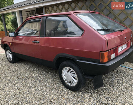 Красный ВАЗ 2108, объемом двигателя 1.5 л и пробегом 200 тыс. км за 750 $, фото 2 на Automoto.ua