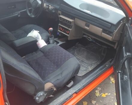 Красный ВАЗ 2108, объемом двигателя 1 л и пробегом 300 тыс. км за 1095 $, фото 1 на Automoto.ua