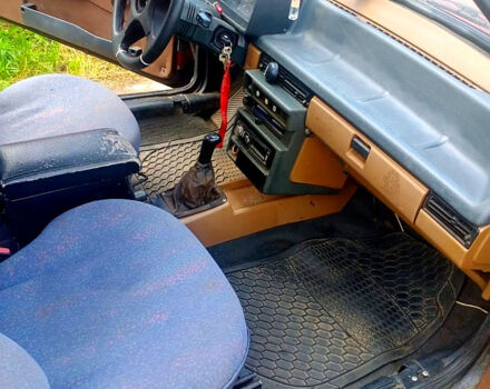 Красный ВАЗ 2108, объемом двигателя 1.5 л и пробегом 99 тыс. км за 900 $, фото 5 на Automoto.ua