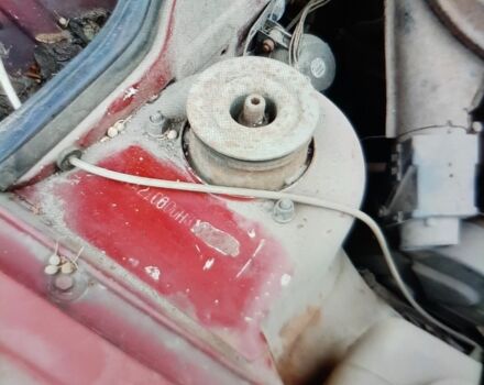 Красный ВАЗ 2108, объемом двигателя 1.3 л и пробегом 150 тыс. км за 750 $, фото 4 на Automoto.ua