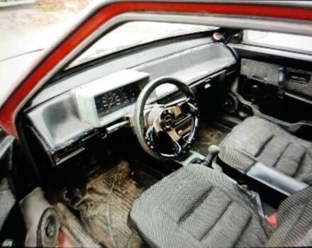 Красный ВАЗ 2108, объемом двигателя 1.3 л и пробегом 150 тыс. км за 750 $, фото 3 на Automoto.ua