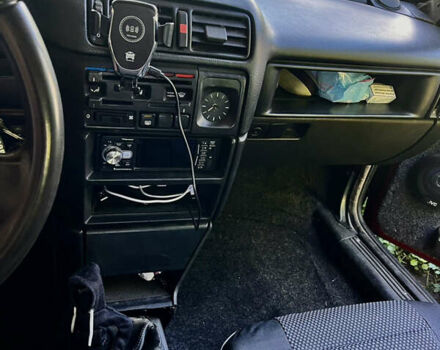 Красный ВАЗ 2108, объемом двигателя 1.3 л и пробегом 213 тыс. км за 1250 $, фото 5 на Automoto.ua