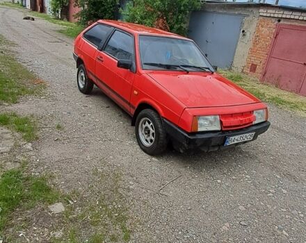 Красный ВАЗ 2108, объемом двигателя 1.3 л и пробегом 200 тыс. км за 750 $, фото 4 на Automoto.ua