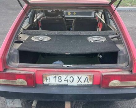 ВАЗ 2108 1987 у Харкові на Automoto.ua Червоний ВАЗ 2108, об'ємом двигуна 1.5 л та пробігом 100 тис. км за 800 $, фото 6 на Automoto.ua