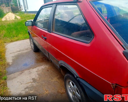 Красный ВАЗ 2108, объемом двигателя 1.5 л и пробегом 99 тыс. км за 900 $, фото 4 на Automoto.ua