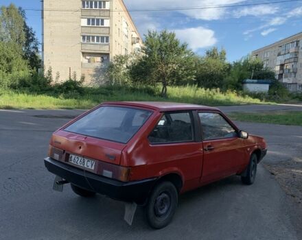 Красный ВАЗ 2108, объемом двигателя 1.5 л и пробегом 207 тыс. км за 581 $, фото 2 на Automoto.ua