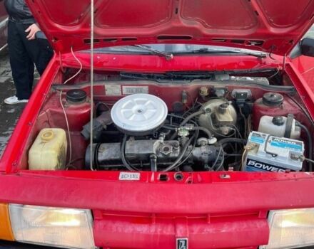 Красный ВАЗ 2108, объемом двигателя 0 л и пробегом 220 тыс. км за 450 $, фото 4 на Automoto.ua