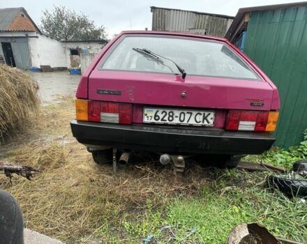 Красный ВАЗ 2108, объемом двигателя 1.5 л и пробегом 1000 тыс. км за 767 $, фото 2 на Automoto.ua