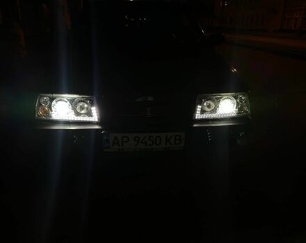 Красный ВАЗ 2108, объемом двигателя 1.3 л и пробегом 111 тыс. км за 1932 $, фото 3 на Automoto.ua