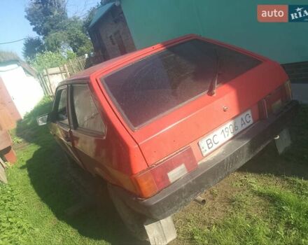 Красный ВАЗ 2108, объемом двигателя 1.5 л и пробегом 200 тыс. км за 750 $, фото 2 на Automoto.ua
