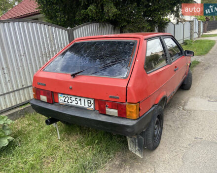 ВАЗ 2108 1988 у Чернівцях на Automoto.ua Червоний ВАЗ 2108, об'ємом двигуна 1.5 л та пробігом 150 тис. км за 750 $, фото 3 на Automoto.ua