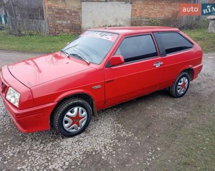 Красный ВАЗ 2108, объемом двигателя 1.5 л и пробегом 240 тыс. км за 1250 $, фото 1 на Automoto.ua