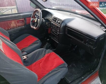 Красный ВАЗ 2108, объемом двигателя 1.5 л и пробегом 280 тыс. км за 1250 $, фото 1 на Automoto.ua