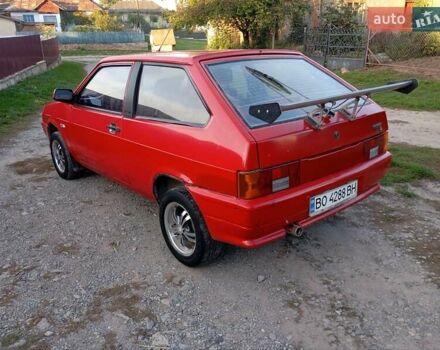 Красный ВАЗ 2108, объемом двигателя 1.5 л и пробегом 280 тыс. км за 1250 $, фото 4 на Automoto.ua