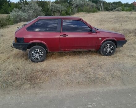 Красный ВАЗ 2108, объемом двигателя 1.3 л и пробегом 350 тыс. км за 700 $, фото 1 на Automoto.ua