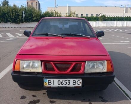 Красный ВАЗ 2108, объемом двигателя 1.3 л и пробегом 100 тыс. км за 768 $, фото 1 на Automoto.ua