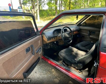 Красный ВАЗ 2108, объемом двигателя 1.3 л и пробегом 145 тыс. км за 650 $, фото 5 на Automoto.ua