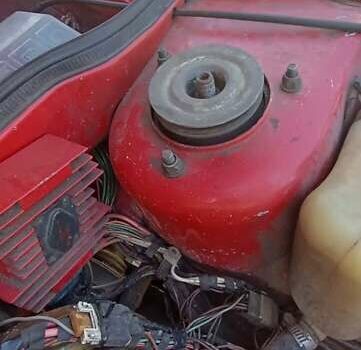 Красный ВАЗ 2108, объемом двигателя 1.3 л и пробегом 310 тыс. км за 850 $, фото 5 на Automoto.ua