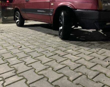 ВАЗ 2108 1988 в Ивано-Франковске на Automoto.ua Красный ВАЗ 2108, объемом двигателя 1.3 л и пробегом 3 тыс. км за 700 $, фото 2 на Automoto.ua