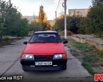 Красный ВАЗ 2108, объемом двигателя 1.1 л и пробегом 100 тыс. км за 800 $, фото 1 на Automoto.ua