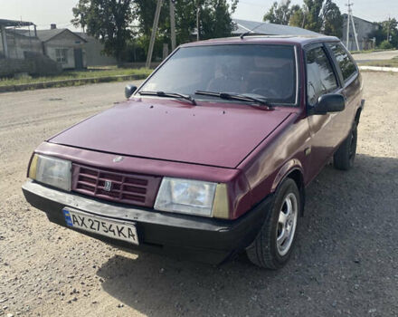 Красный ВАЗ 2108, объемом двигателя 1.1 л и пробегом 230 тыс. км за 1100 $, фото 2 на Automoto.ua