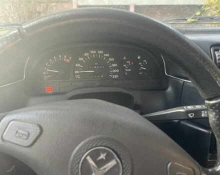 ВАЗ 2108 1989 у Львові на Automoto.ua Червоний ВАЗ 2108, об'ємом двигуна 1.3 л та пробігом 317 тис. км за 900 $, фото 4 на Automoto.ua