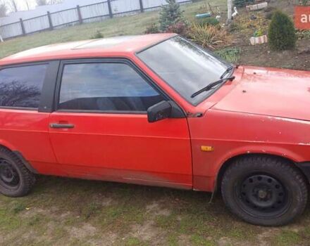 Красный ВАЗ 2108, объемом двигателя 1.1 л и пробегом 250 тыс. км за 900 $, фото 3 на Automoto.ua