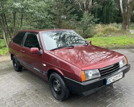 Красный ВАЗ 2108, объемом двигателя 1.5 л и пробегом 450 тыс. км за 1000 $, фото 3 на Automoto.ua