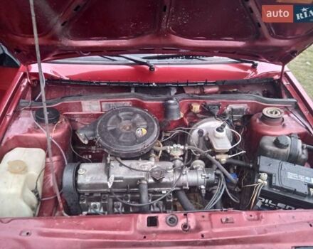 Красный ВАЗ 2108, объемом двигателя 1.3 л и пробегом 100 тыс. км за 800 $, фото 8 на Automoto.ua