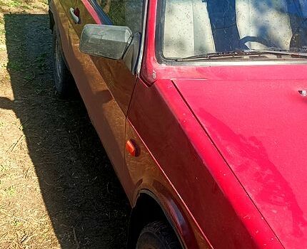 Красный ВАЗ 2108, объемом двигателя 1.5 л и пробегом 0 тыс. км за 800 $, фото 1 на Automoto.ua