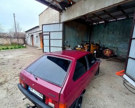 Красный ВАЗ 2108, объемом двигателя 1.3 л и пробегом 250 тыс. км за 850 $, фото 2 на Automoto.ua