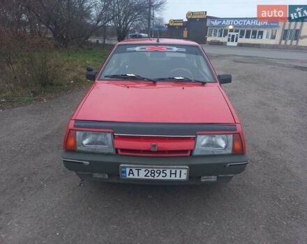 Красный ВАЗ 2108, объемом двигателя 1.5 л и пробегом 100 тыс. км за 1150 $, фото 5 на Automoto.ua