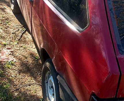 Красный ВАЗ 2108, объемом двигателя 1.5 л и пробегом 0 тыс. км за 800 $, фото 3 на Automoto.ua