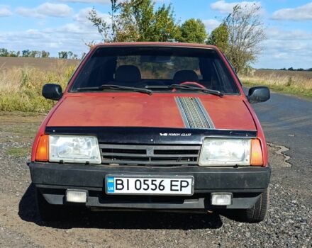 Красный ВАЗ 2108, объемом двигателя 1.3 л и пробегом 300 тыс. км за 1000 $, фото 2 на Automoto.ua
