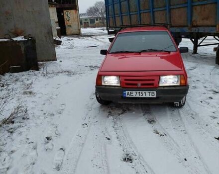 ВАЗ 2108 1990 в Новомосковске на Automoto.ua Красный ВАЗ 2108, объемом двигателя 1.1 л и пробегом 266 тыс. км за 1500 $, фото 1 на Automoto.ua