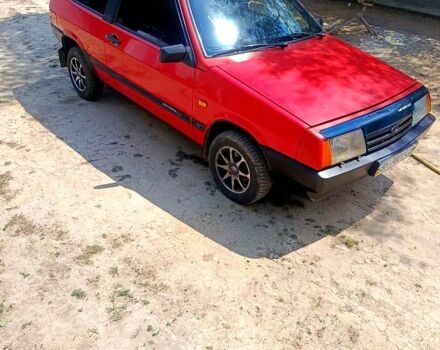 Красный ВАЗ 2108, объемом двигателя 1.3 л и пробегом 100 тыс. км за 1300 $, фото 1 на Automoto.ua