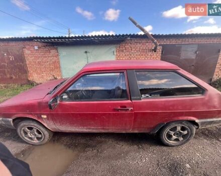 Красный ВАЗ 2108, объемом двигателя 1.3 л и пробегом 290 тыс. км за 1306 $, фото 2 на Automoto.ua