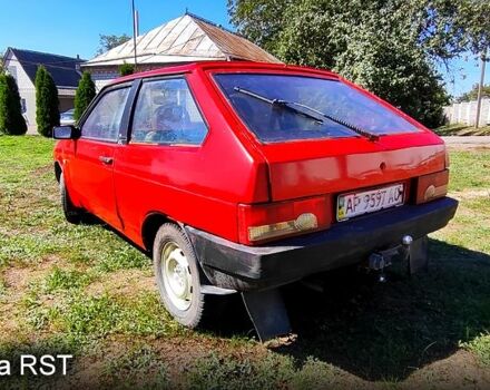 Красный ВАЗ 2108, объемом двигателя 1.3 л и пробегом 300 тыс. км за 500 $, фото 3 на Automoto.ua