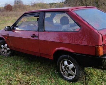 ВАЗ 2108 1991 в Гадяче на Automoto.ua Красный ВАЗ 2108, объемом двигателя 1.3 л и пробегом 323 тыс. км за 1072 $, фото 2 на Automoto.ua