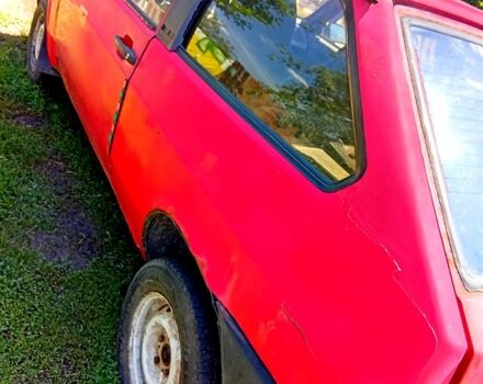 Красный ВАЗ 2108, объемом двигателя 1.3 л и пробегом 200 тыс. км за 500 $, фото 1 на Automoto.ua
