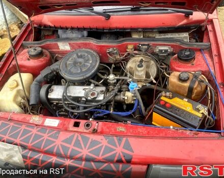 Красный ВАЗ 2108, объемом двигателя 1.3 л и пробегом 0 тыс. км за 650 $, фото 2 на Automoto.ua