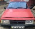 Красный ВАЗ 2108, объемом двигателя 0 л и пробегом 240 тыс. км за 700 $, фото 1 на Automoto.ua