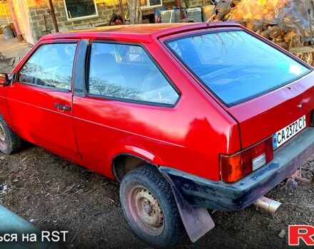 Красный ВАЗ 2108, объемом двигателя 1.3 л и пробегом 250 тыс. км за 650 $, фото 3 на Automoto.ua