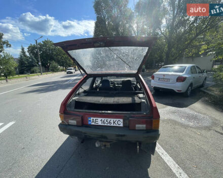 Красный ВАЗ 2108, объемом двигателя 1.3 л и пробегом 300 тыс. км за 500 $, фото 5 на Automoto.ua